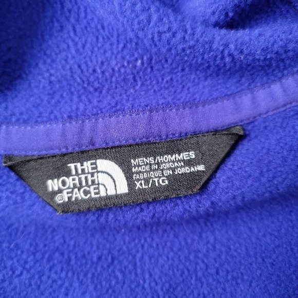 The North Face Zip-Up Hoodie - Picture 3 of 3